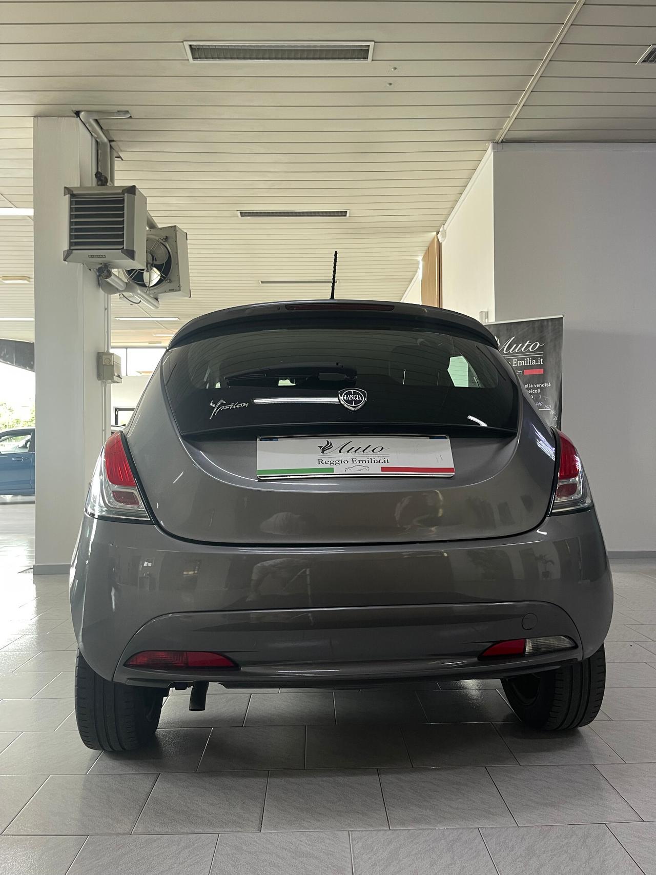 Lancia Ypsilon 1.2 69 CV 5 porte GPL Ecochic Gold