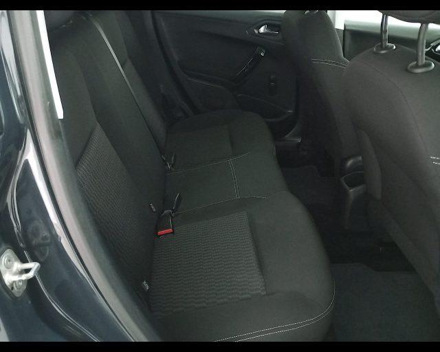 PEUGEOT 208 5p 1.2 puretech Active 82cv