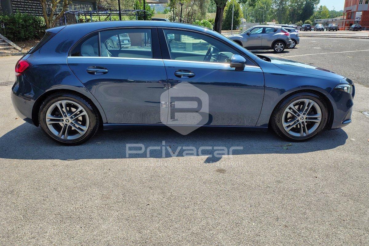 MERCEDES A 180 d Automatic Business Extra