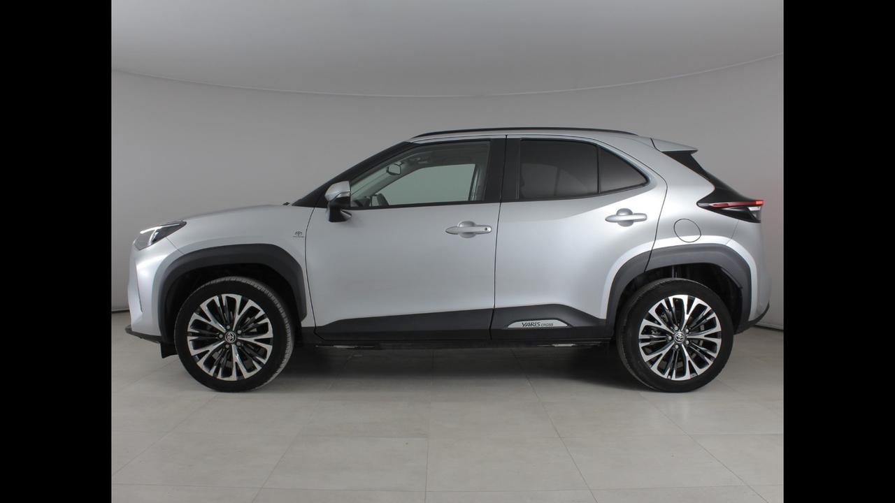 TOYOTA Yaris Cross - Yaris Cross 1.5h Lounge fwd 116cv e-cvt