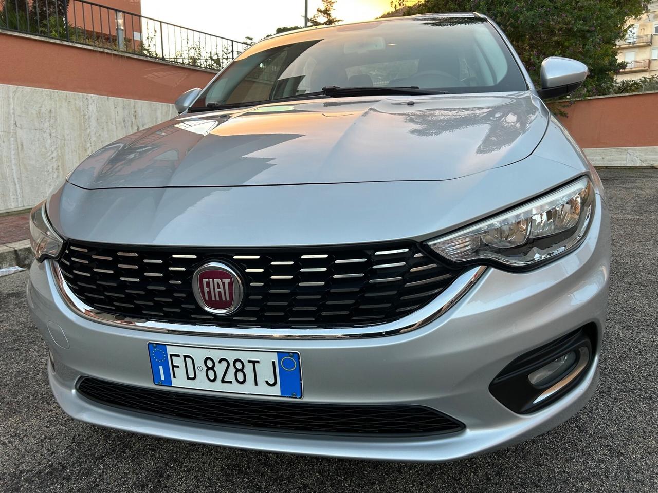 Fiat Tipo 1.6 Mjt lounge unico proprietario