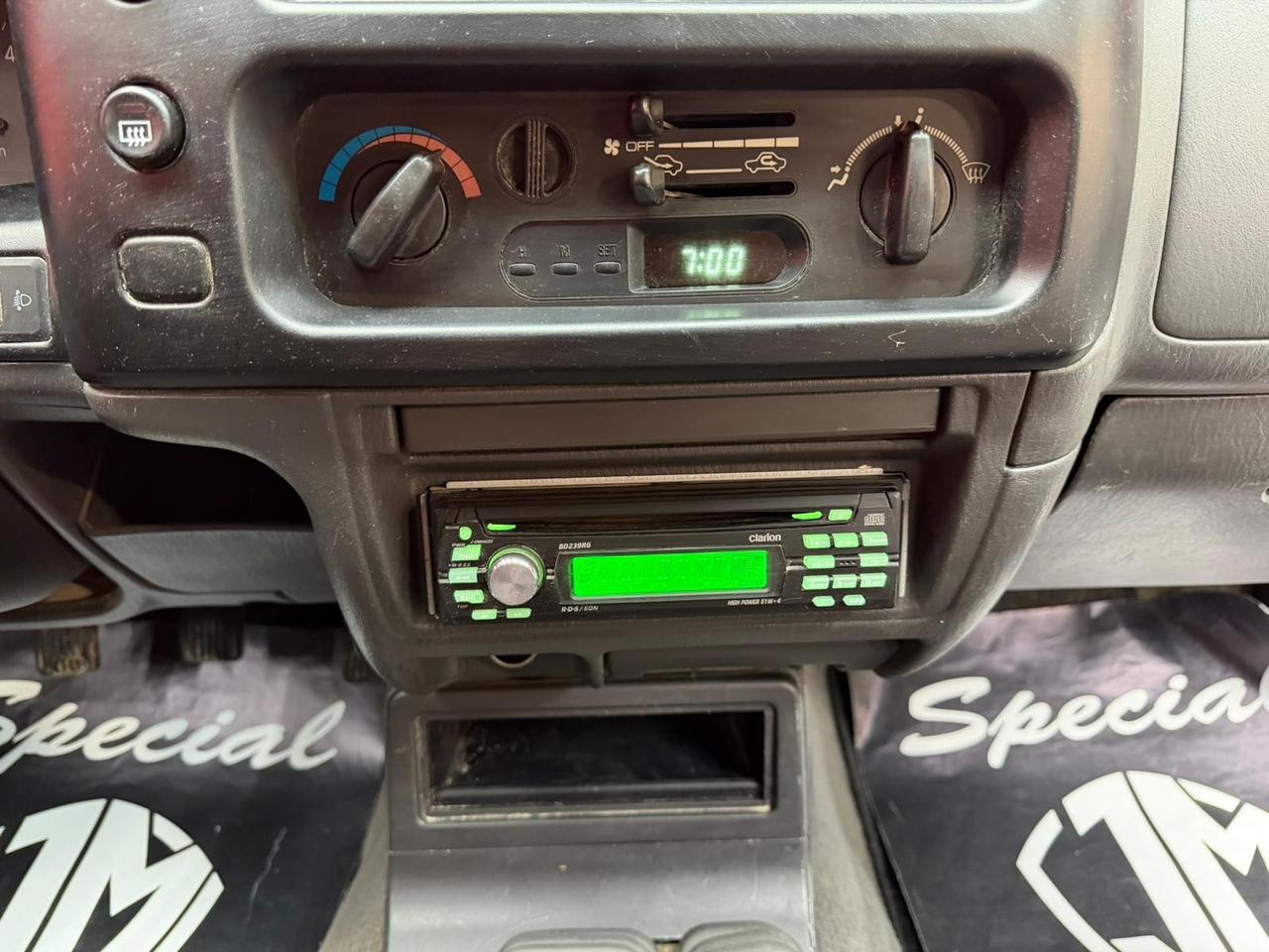 Mitsubishi L200 2.5 TDI 4WD Magnum Club Cab Pick-up