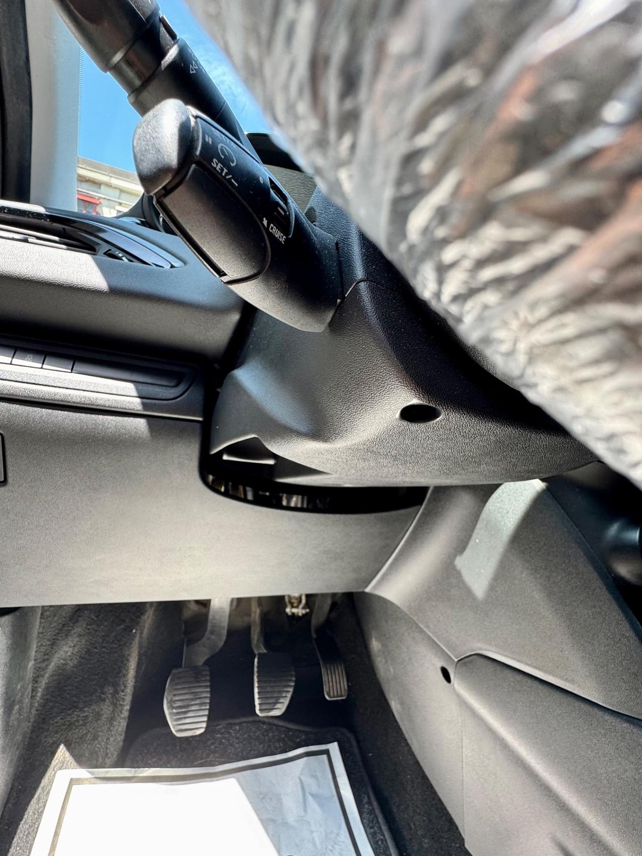 Peugeot 208 1.4 HDi 68 CV 5 porte Active