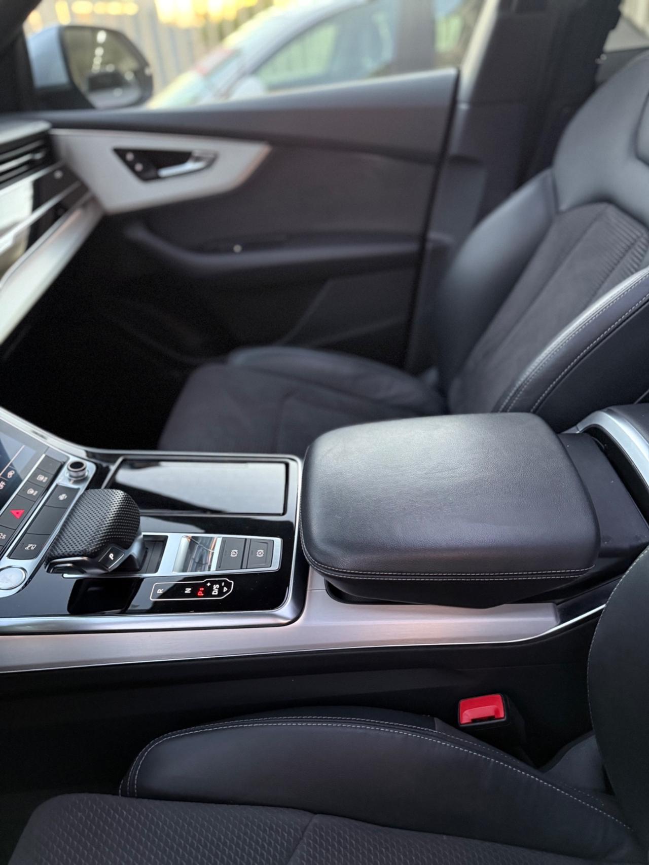 Audi Q8 50 TDI 286 CV quattro tiptronic Sport