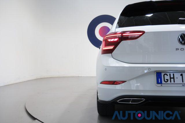 VOLKSWAGEN Polo 1.0 TSI DSG R-LINE AUTOMATICA NEOPATENTATI