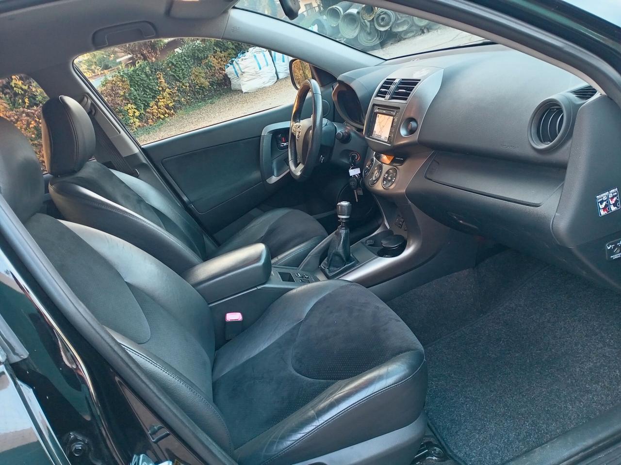 Toyota RAV 4 RAV4 2.2 D-4D 150 CV DPF Exclusive