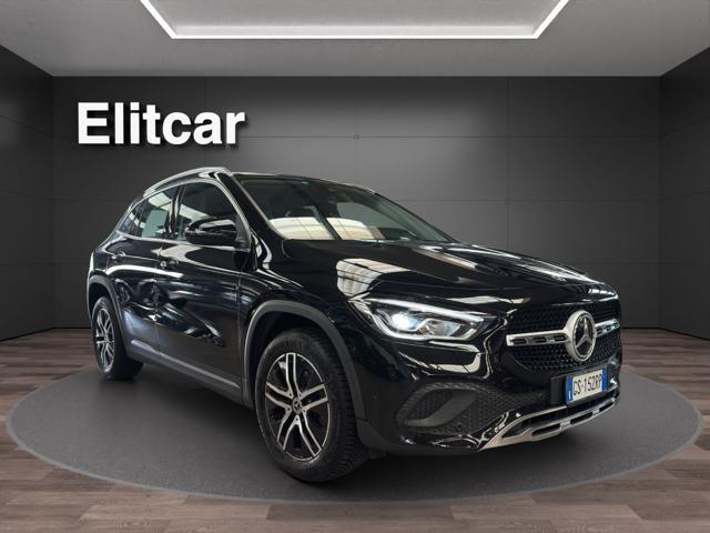MERCEDES-BENZ GLA 180 Automatic Sport Plus