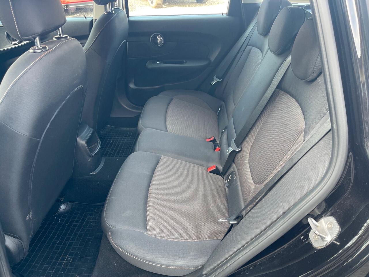 Mini Cooper Clubman 1.5 Aut.