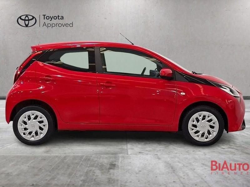 Toyota Aygo Aygo 5p 1.0 x-play 72cv