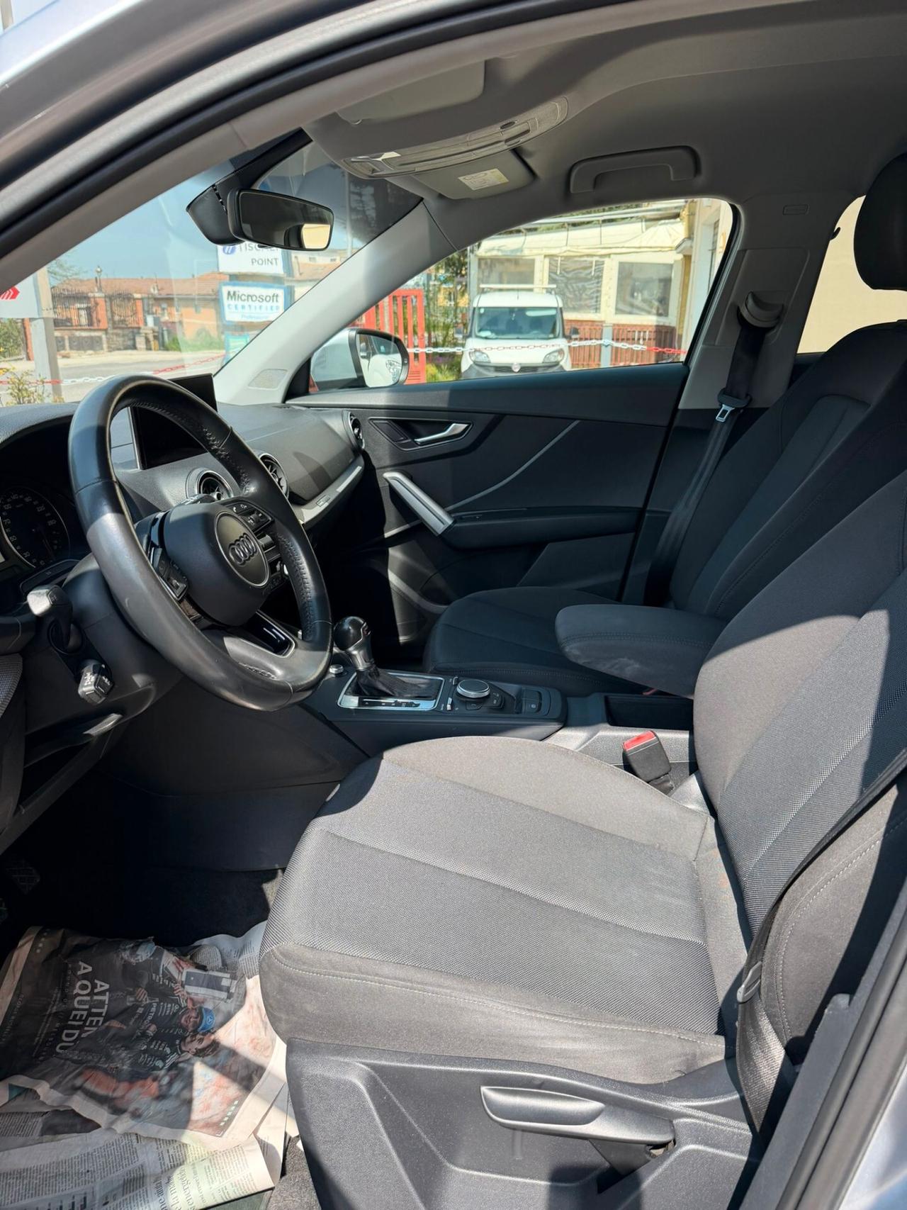 Audi Q2 30 TDI S tronic Identity Black