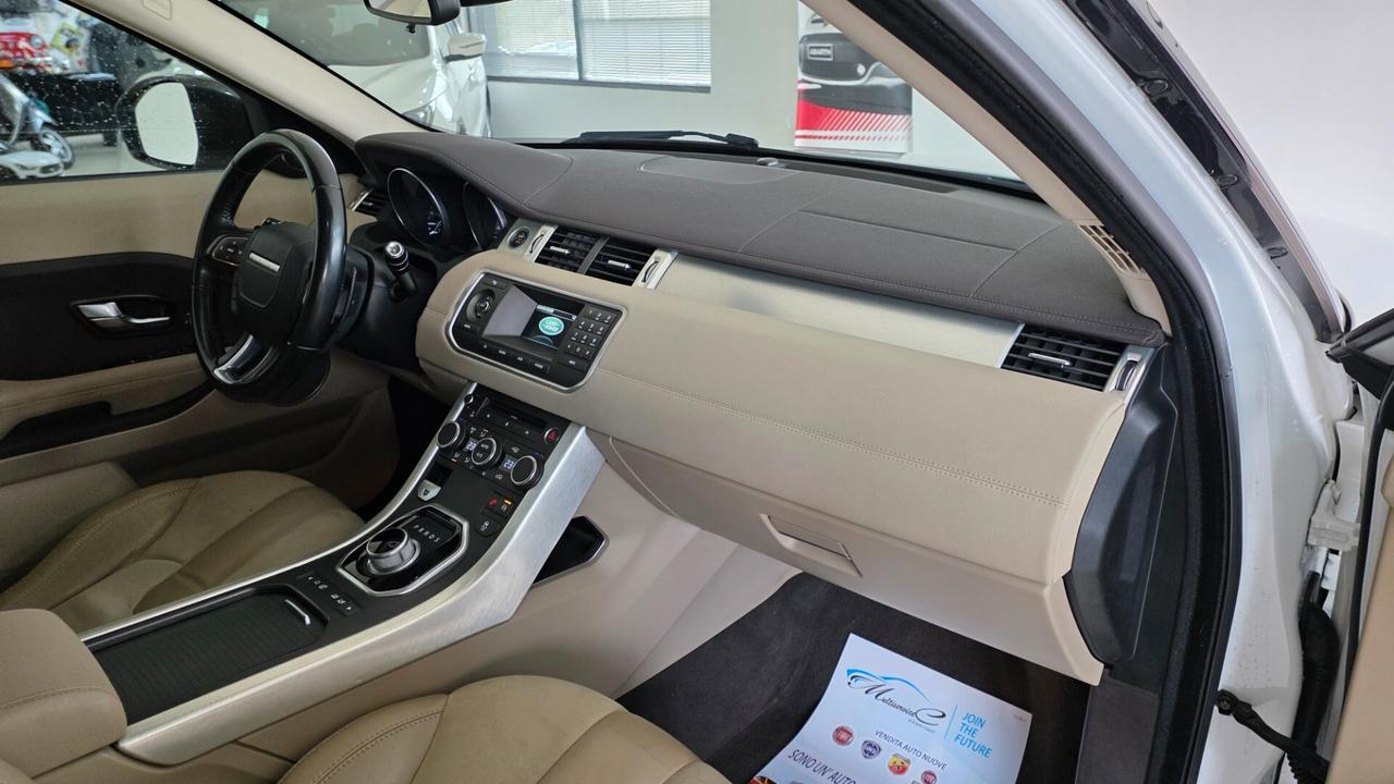 Land Rover Range Evoque 2.2 TD4 5p. Prestige