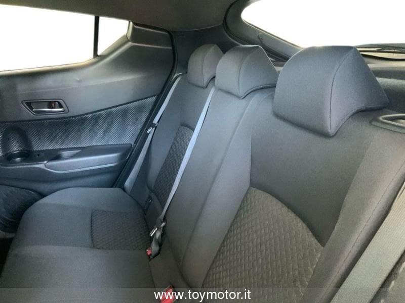 Toyota C-HR (2016-2023) 1.8 Hybrid E-CVT Trend