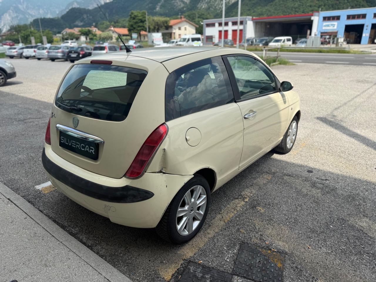 Lancia Ypsilon - Ok neopatentati