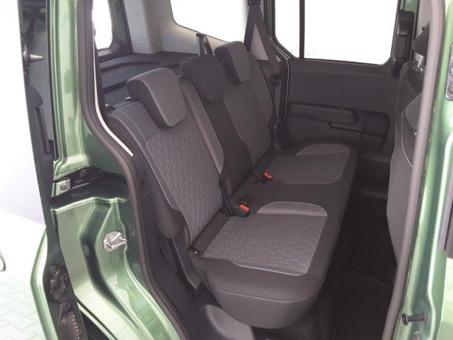 FORD Tourneo Courier 1.0 EcoBoost Powershift Titanium *solo 820 Km*