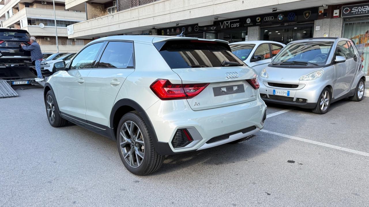Audi A1 allstreet 30 TFSI S tronic Business LED NAVI PDC CLIMA AUTOMATICO CERCHI 17