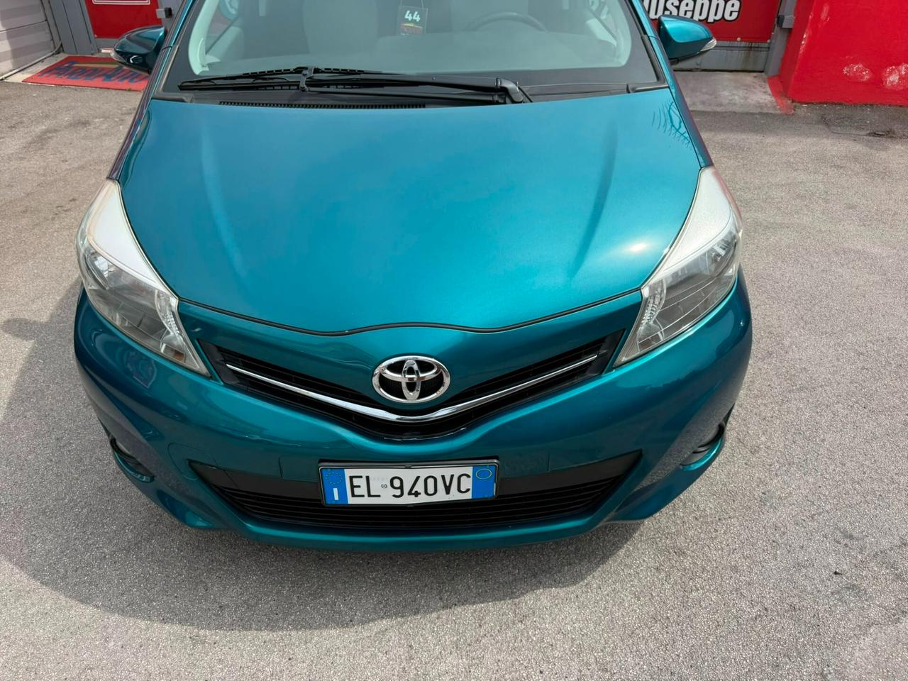 Toyota Yaris 1.0 69cv Lounge - 2012