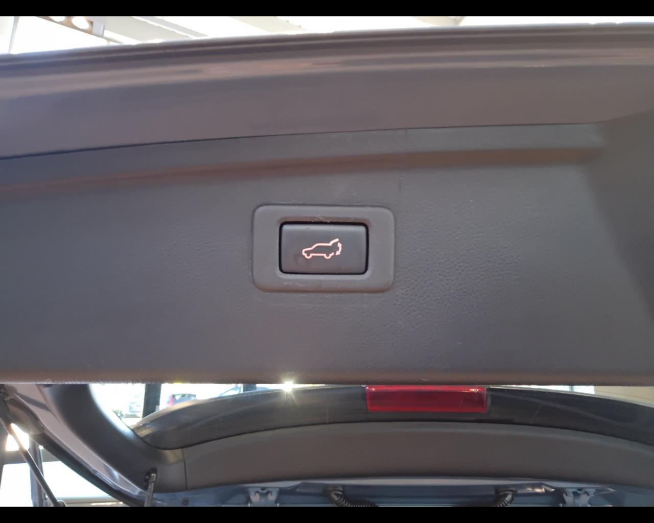 SUBARU Outback V 2018 - Outback 2.5i 4Advanced lineartronic