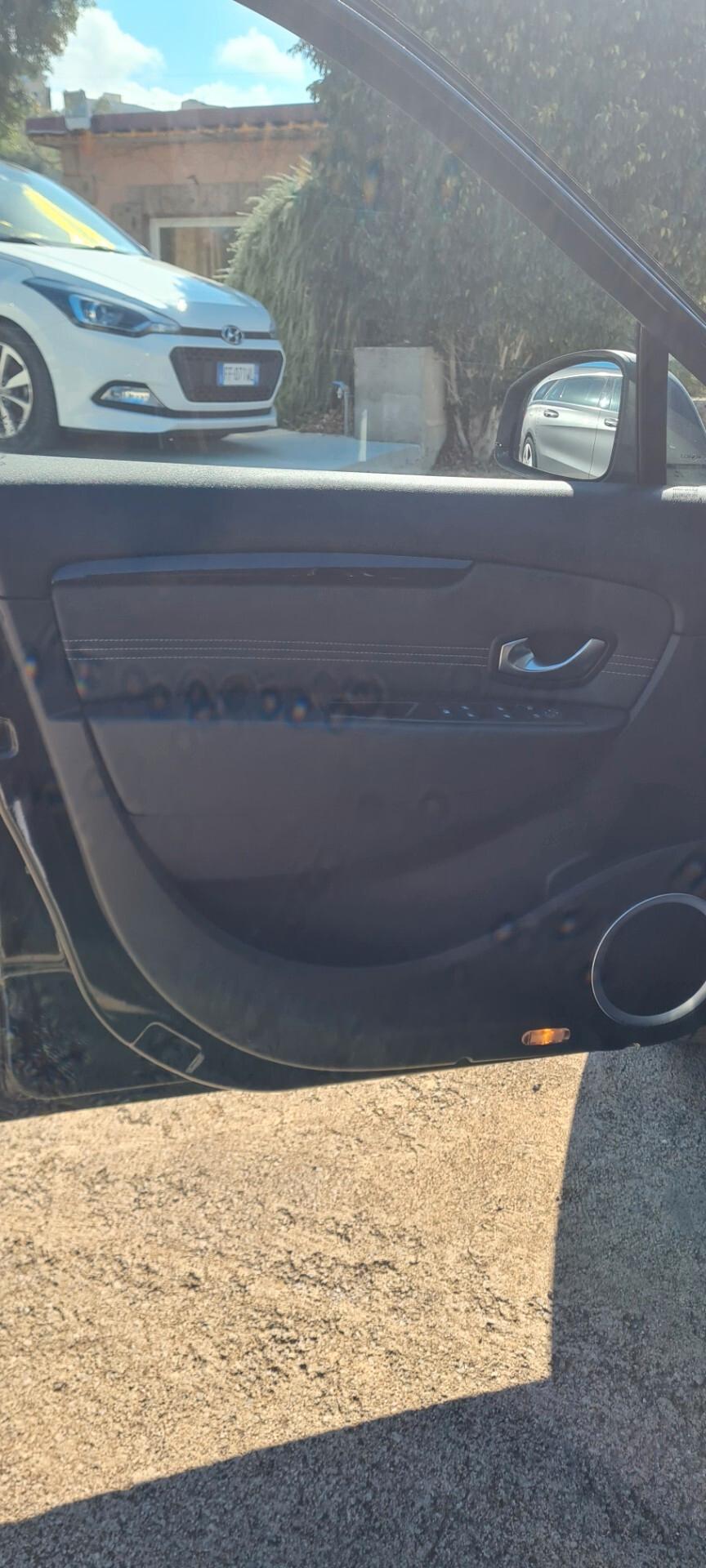 Renault Scenic Scénic X-Mod 1.6 dCi 130CV 136.000 km