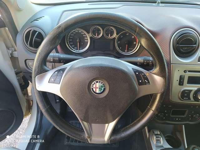 Alfa Romeo MiTo MiTo 2008 1.6 jtdm Distinctive 120cv