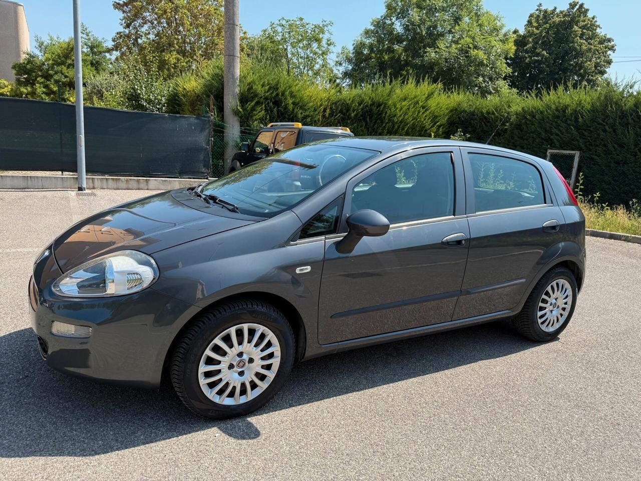 Fiat Punto Evo 1.2 - NEOPATENTATI - 12 MESI DI GARANZIA -