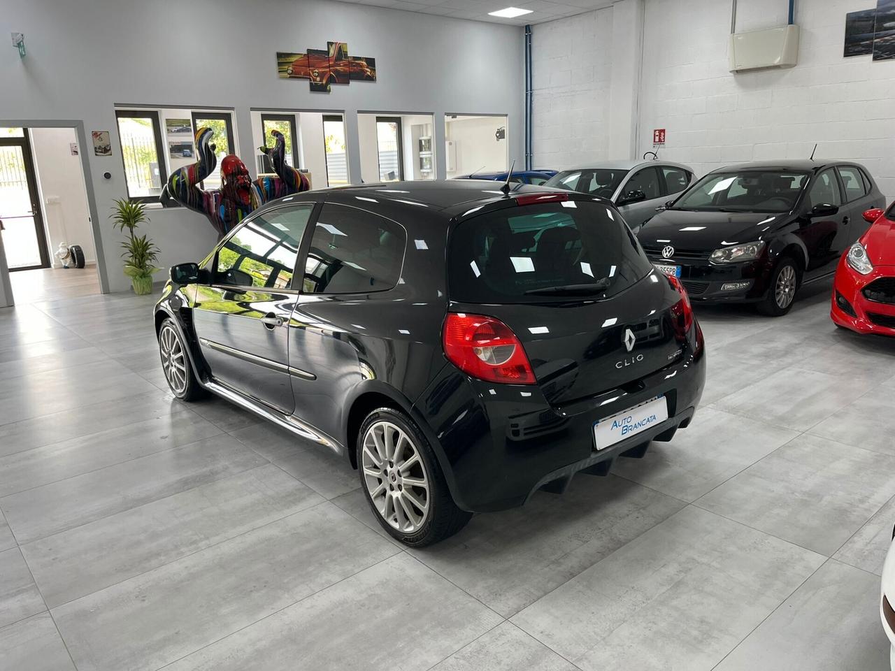 Renault Clio 3p 2.0 16v RS 200cv