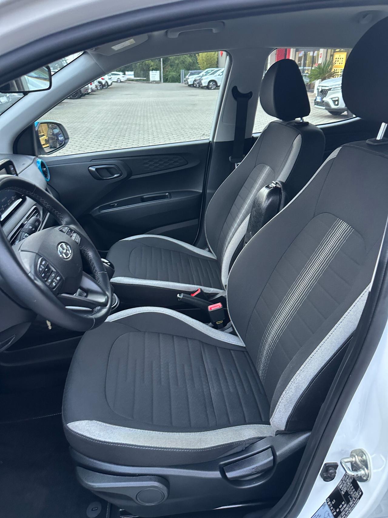 Hyundai i10 1.0 MPI Tech A/T