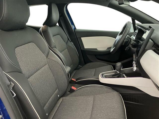 RENAULT Clio 1.6 E-Tech full hybrid Techno 145cv auto