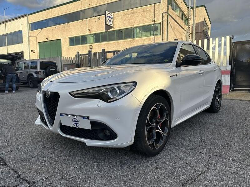 Alfa Romeo Stelvio 2.2 Turbo Q4 Veloce Ti AT8 210cv