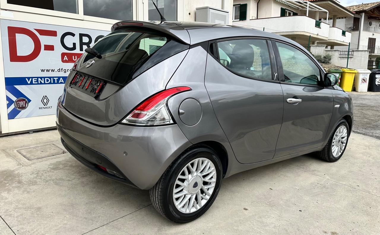 Lancia Ypsilon 1.3 MJT 16V 95 CV 5 porte S&S Elle