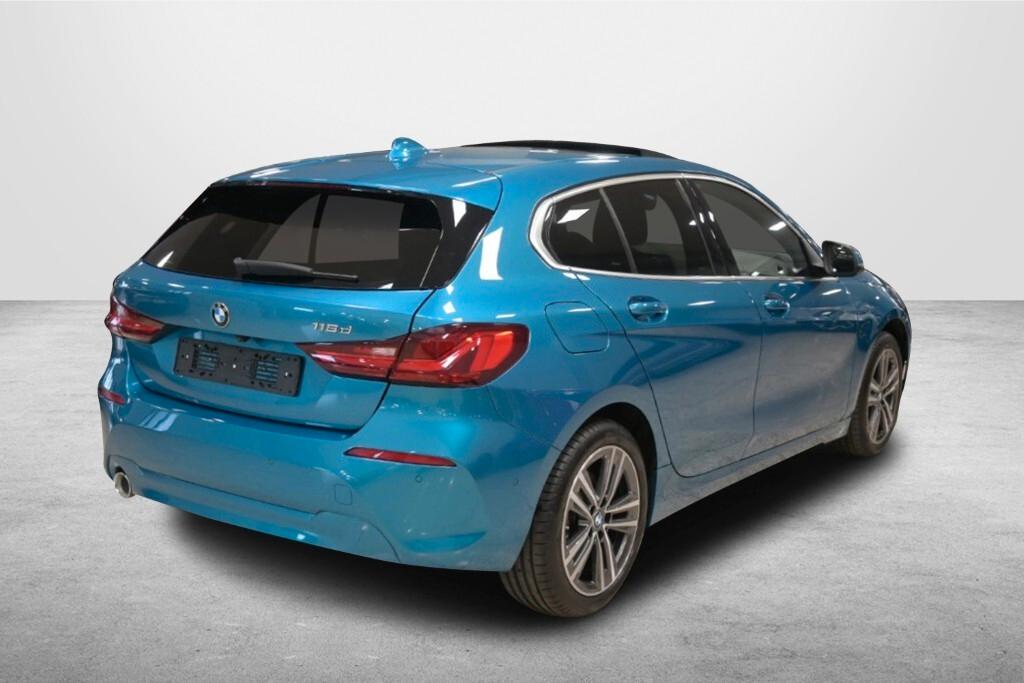 BMW 116D 115CV STEPTRONIC BUSINESS DESIGN ( FARI LED - BMW DIGITAL COCKPIT - TETTO PANORAMICO APR. - NAVI - MIRROR - PARK ASSISTANT - TELECAMERA POST. - CERCHI 17 )