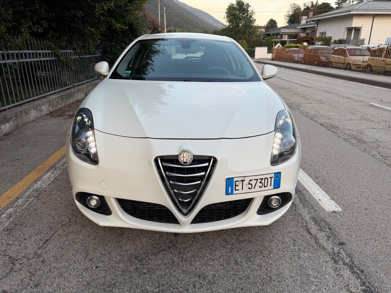 Alfa Romeo Giulietta 1.6 JTDm-2 105 CV Exclusive