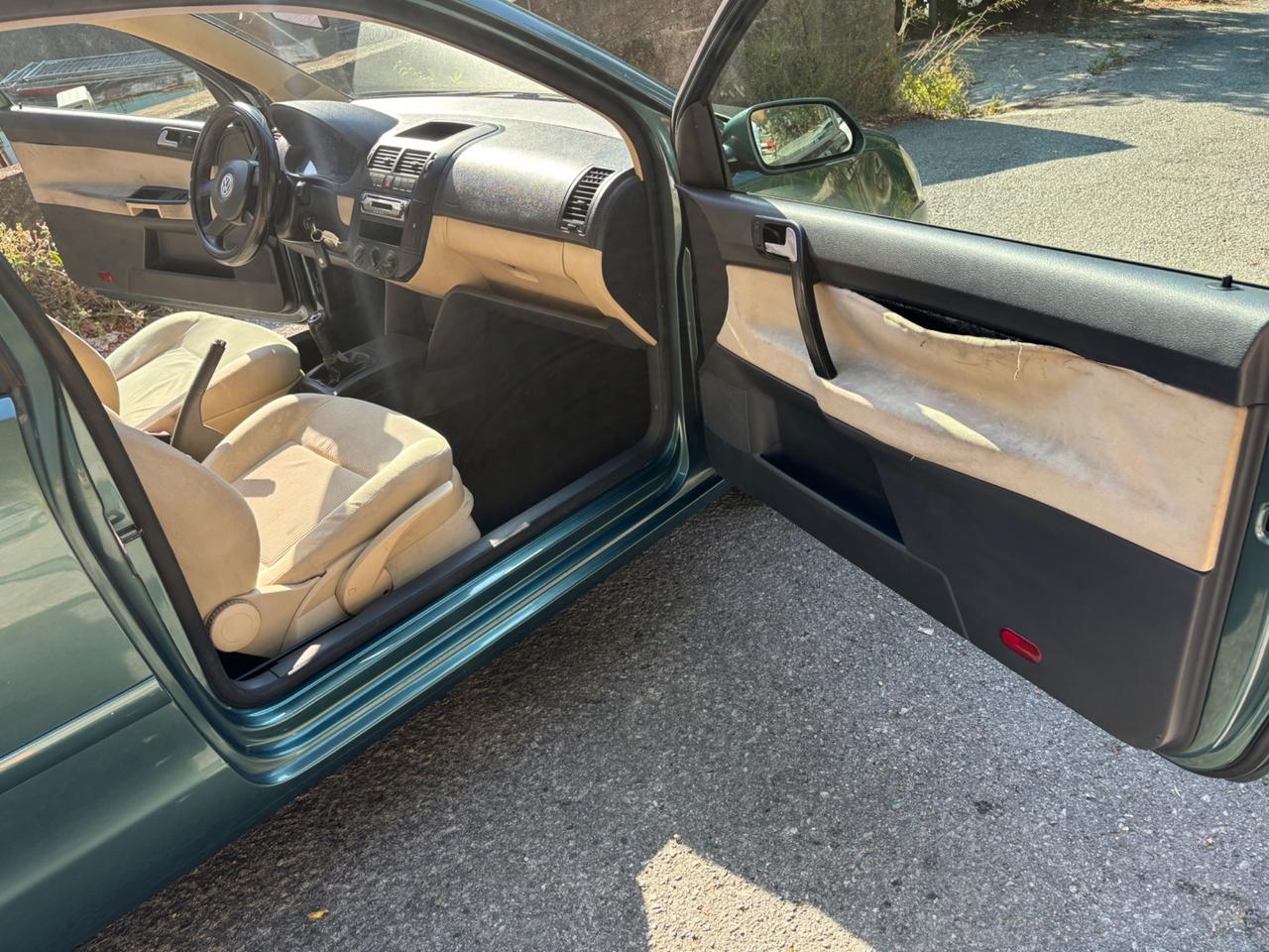 Volkswagen Polo 1.2/64CV 12V 3p. Trendline