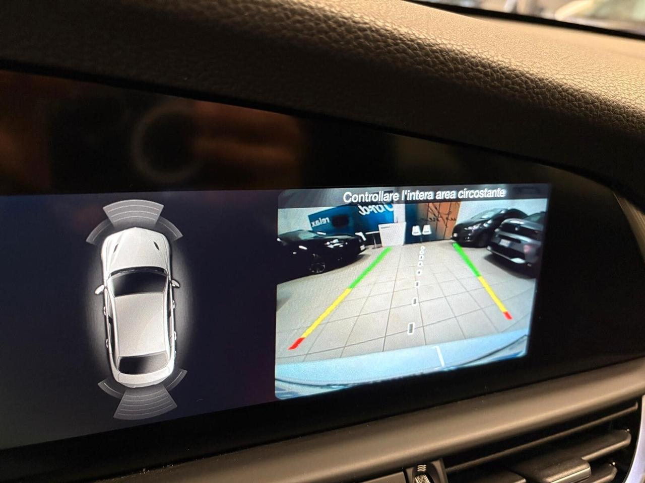 Alfa Romeo Giulia VELOCE 2.2 Turbodiesel AT8 Q4 AWD SPOTICAR