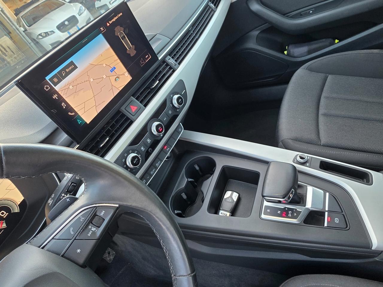 Audi A4 35 TDI/163 CV S tronic line edition