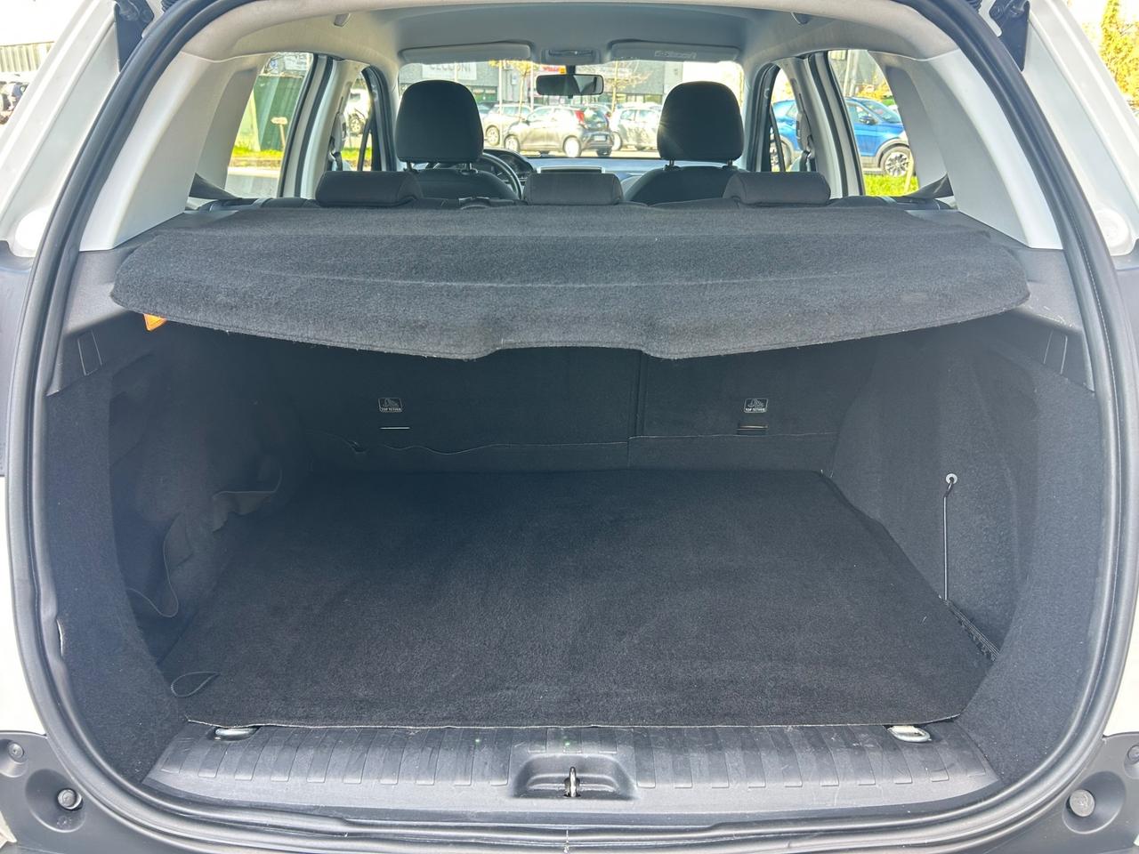 Peugeot 2008 PureTech 82 Allure *Neo patentati *