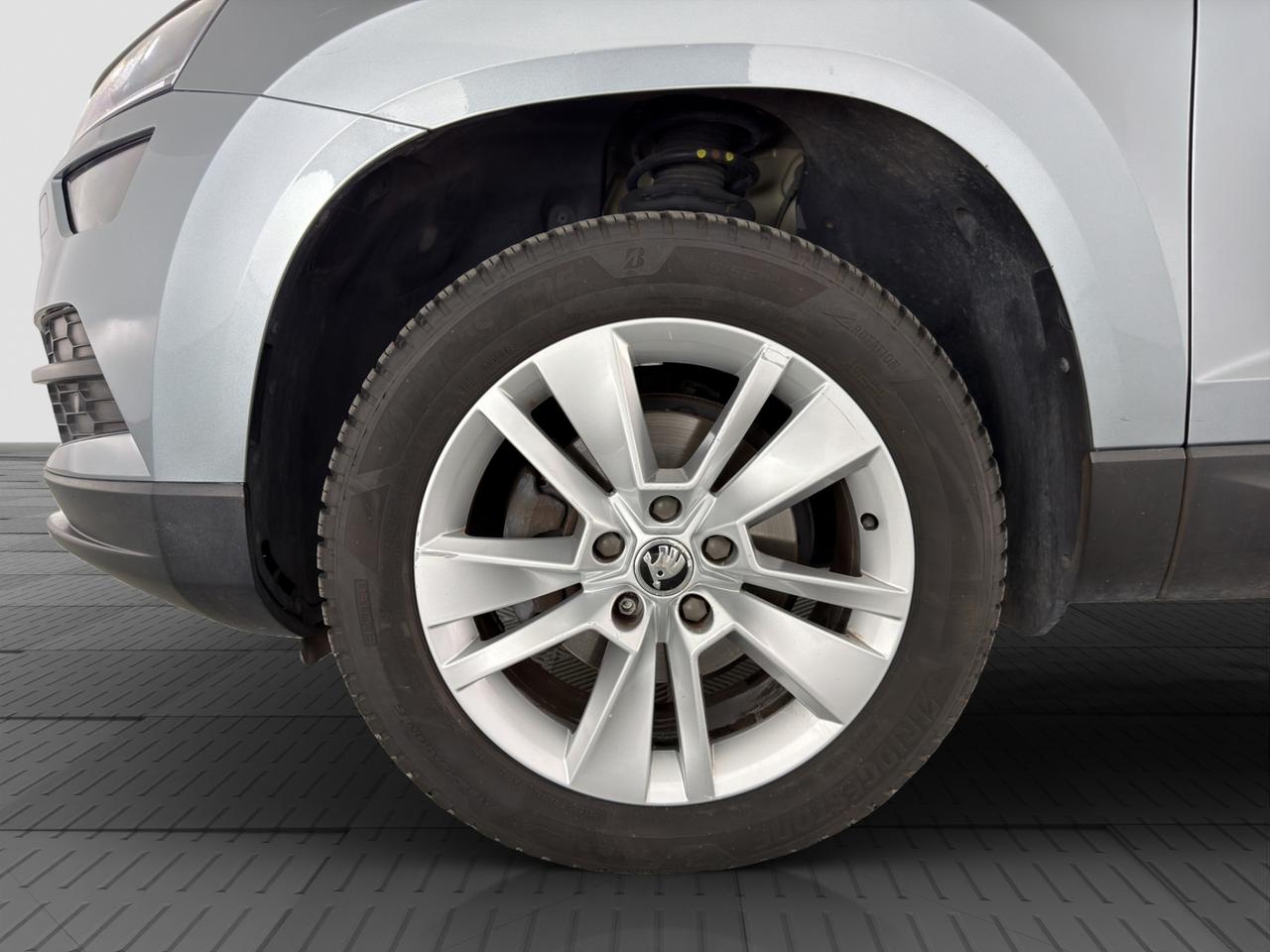 SKODA Karoq 1.6 TDI SCR DSG Executive