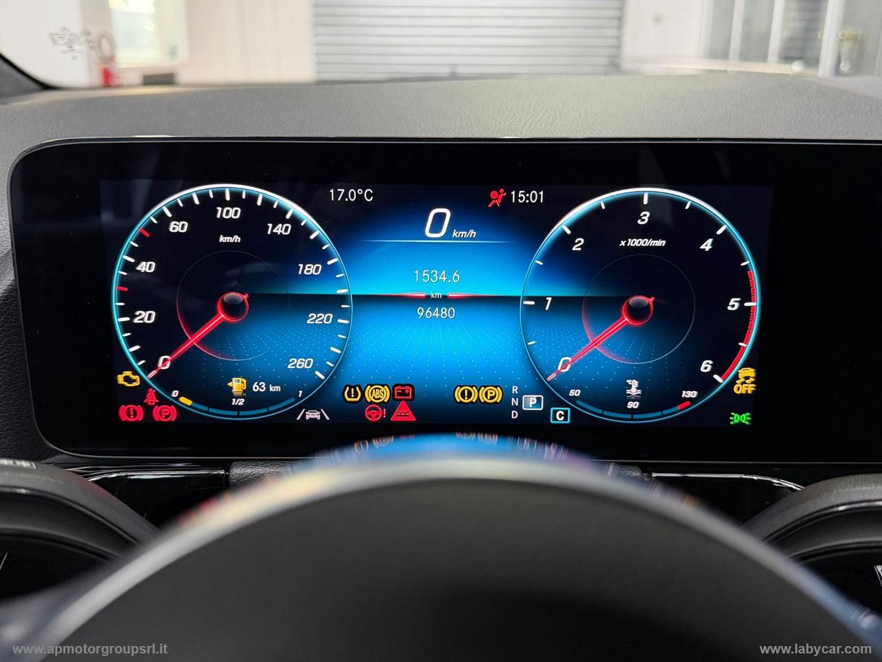 MERCEDES-BENZ GLA 200 d 4Matic AMG Line PREMIUM