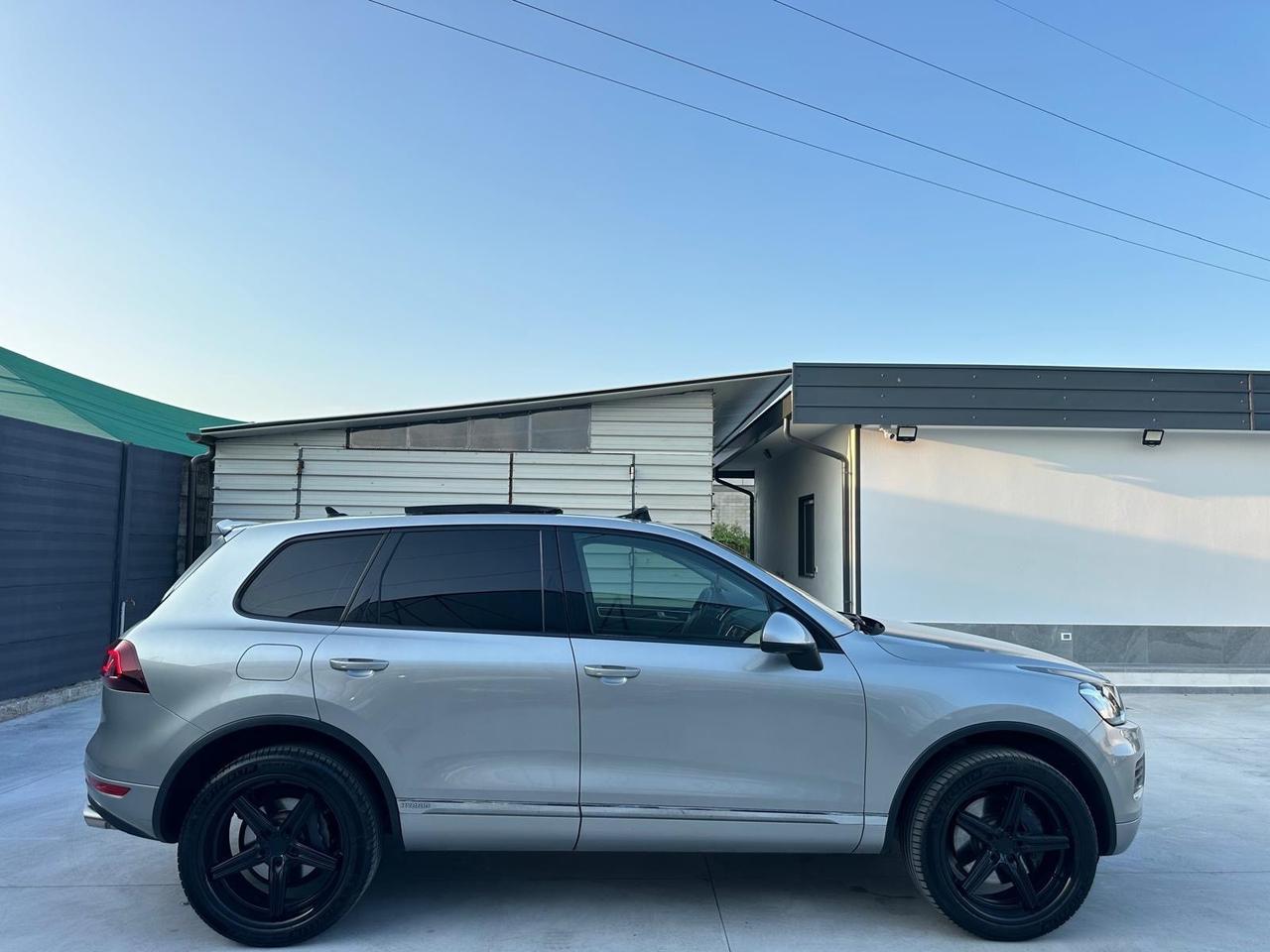 Volkswagen Touareg 3.0 TSI Tiptronic Hybrid