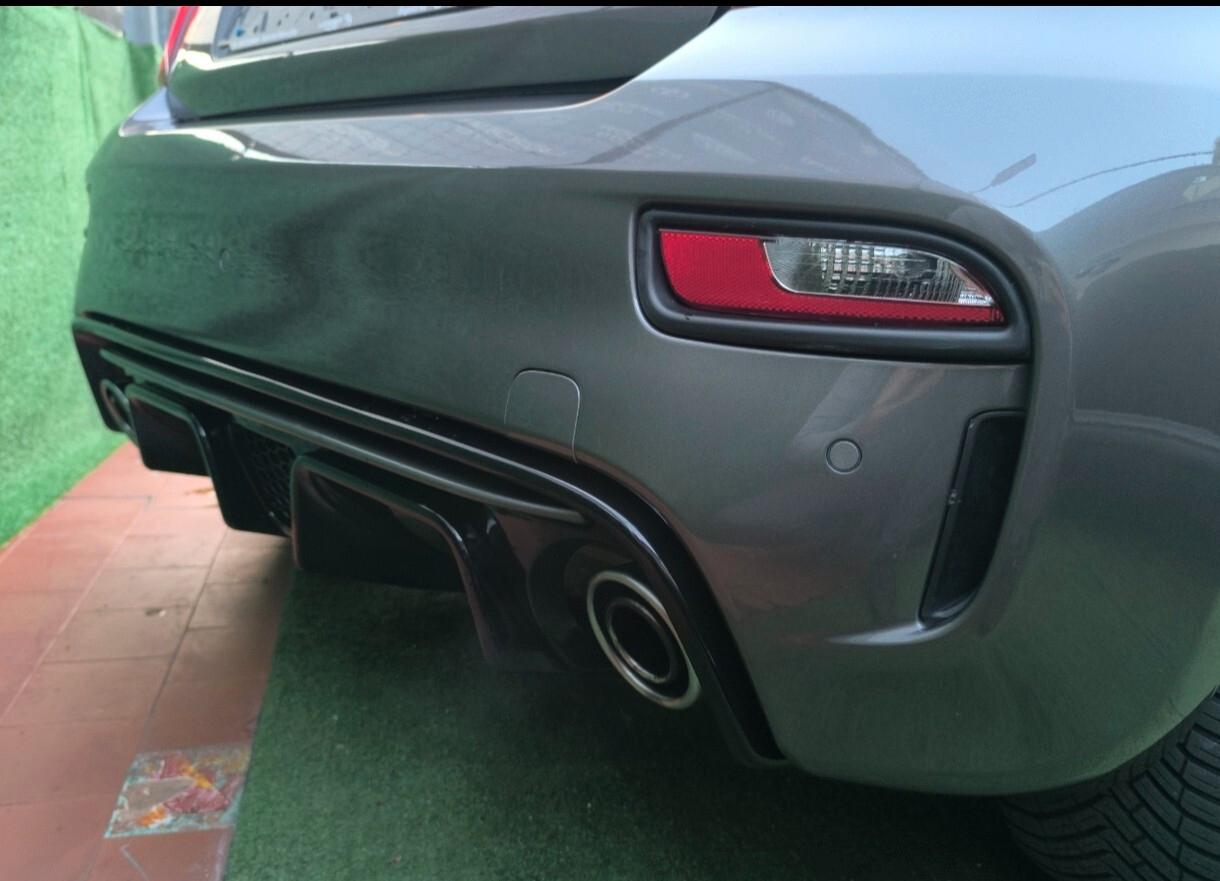 Abarth 595 1.4 T-Jet 165 CV Turismo con Kit EsseEsse