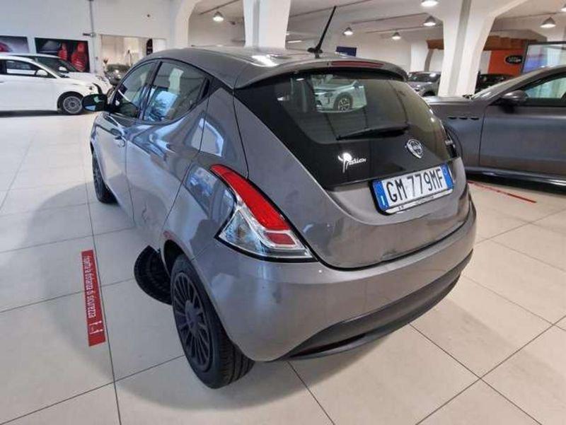 Lancia Ypsilon III 2021 1.0 firefly hybrid Silver s