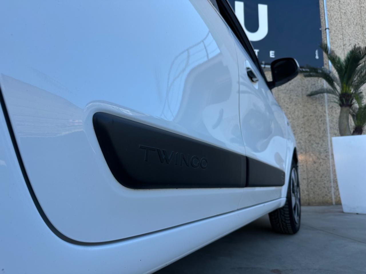 RENAULT TWINGO 1.0 SCe | 12 MESI GARANZIA