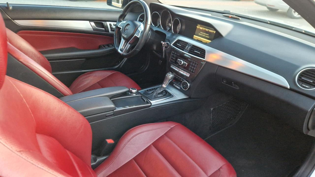 Mercedes-benz C 220 Coupè AMG 220CDI