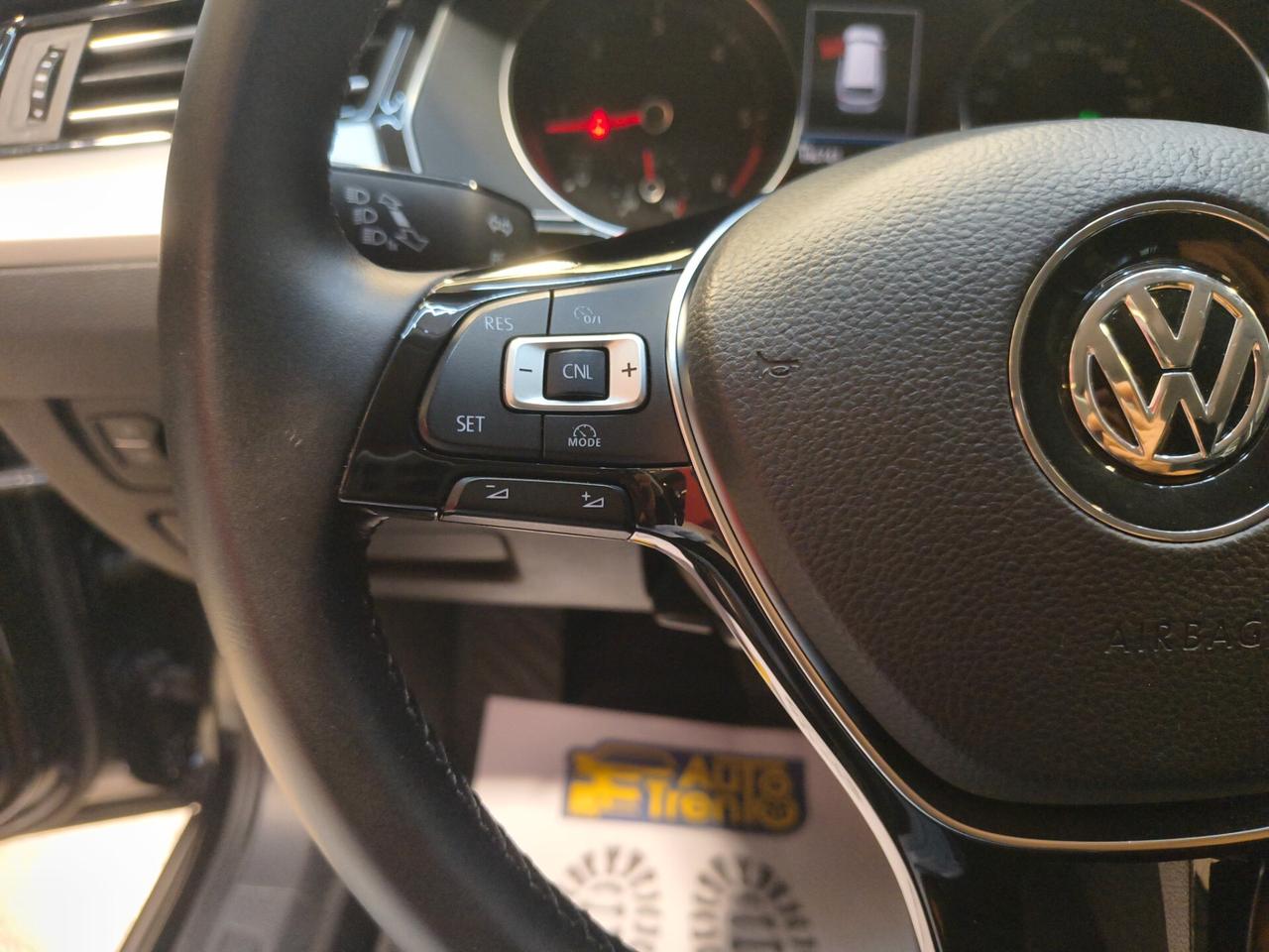 Volkswagen Passat 2.0 TDI DSG Highline BlueMotion Technology
