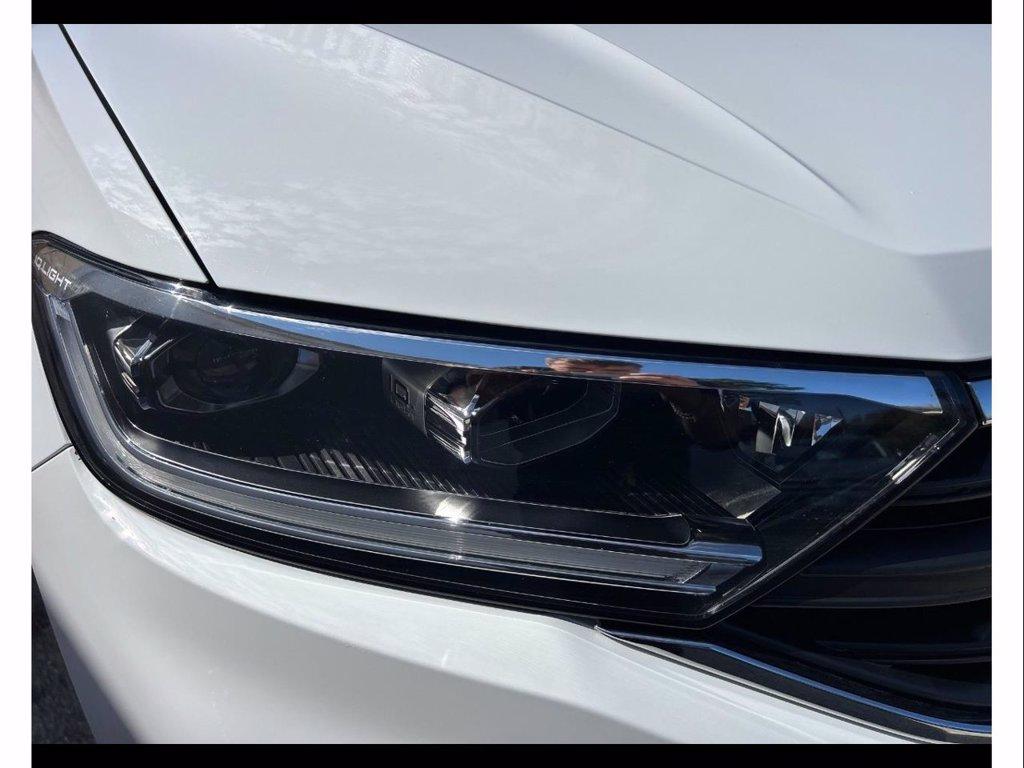 VOLKSWAGEN T-roc 1.0 tsi style 110cv del 2022