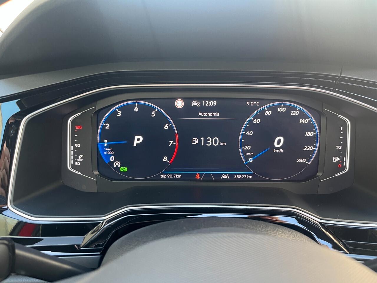 Volkswagen Taigo 1.0 TSI 115 CV DSG R-Line**km 35649**08/2024