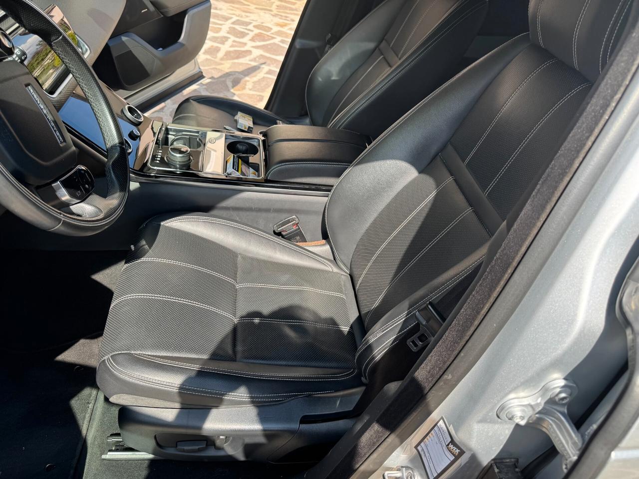 Land Rover Range Velar 2.0D I4 240 CV R-Dynamic PELLE-NAVIGATORE