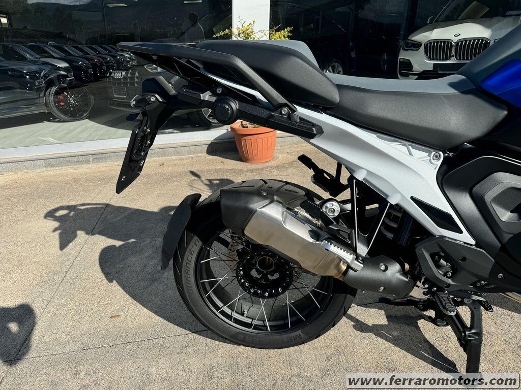 BMW R1300GS TROPHY solo 2200km full optional