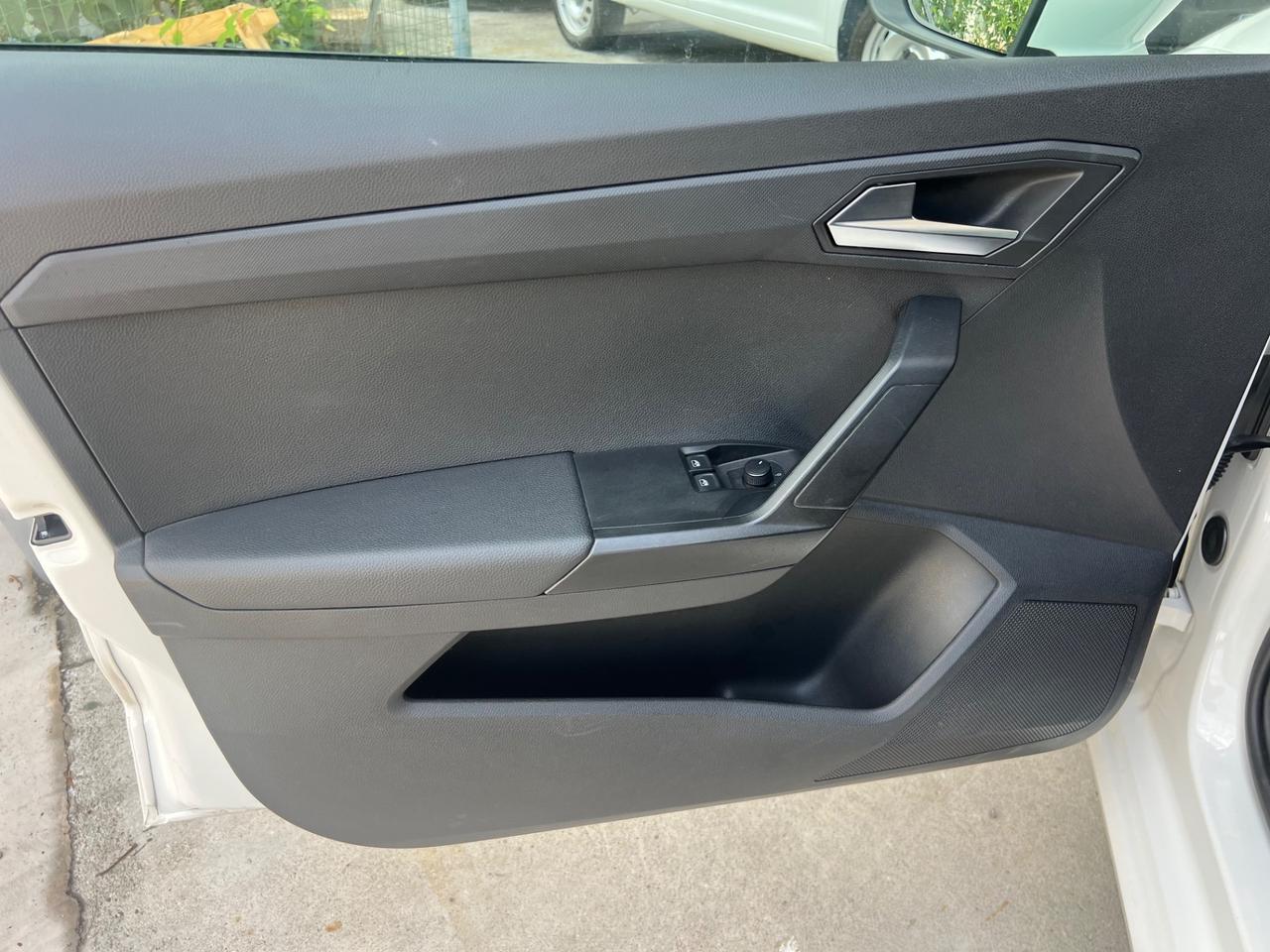 Seat Ibiza 1.0 TGI 5 porte Style NEOPATENTATI