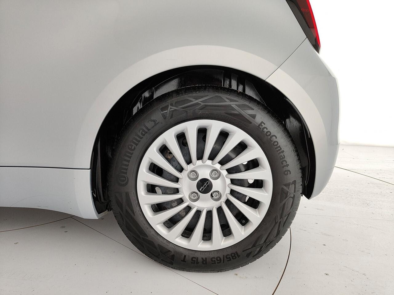 Fiat 500e Berlina 23,8 kWh