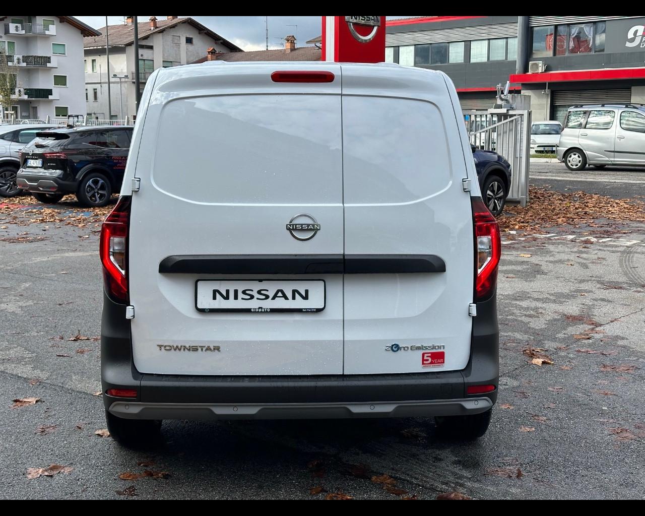 NISSAN Townstar EV - Townstar 22kW Van Acenta PC